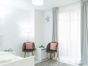 Best Central Old Town Bright Studio by BCA